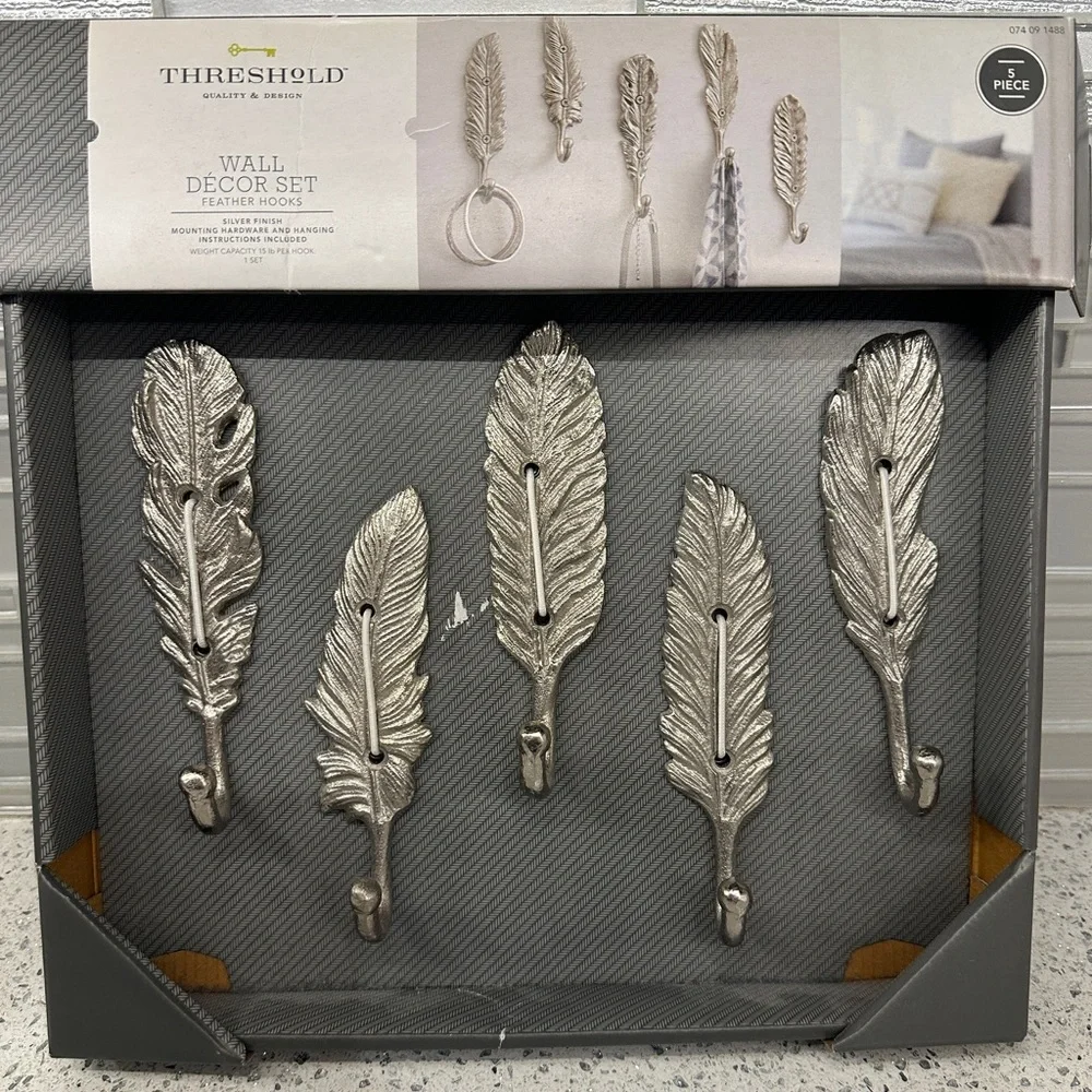 Silver metal boho/native feather decorative wall hook